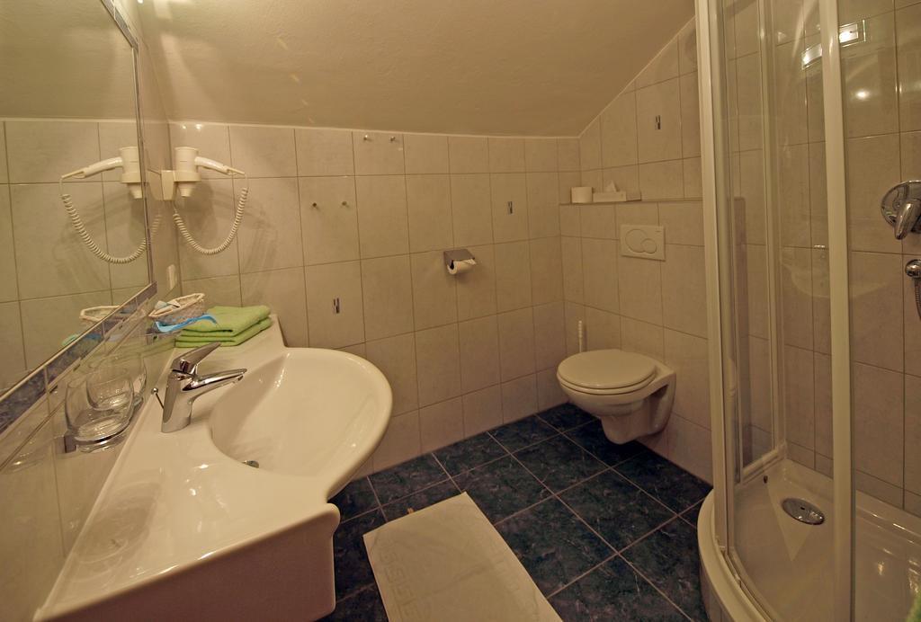 וויסנסי Hotel Lipeter & Bergheimat חדר תמונה
